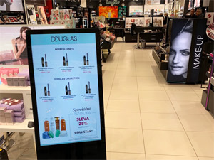 digitální panely Douglas